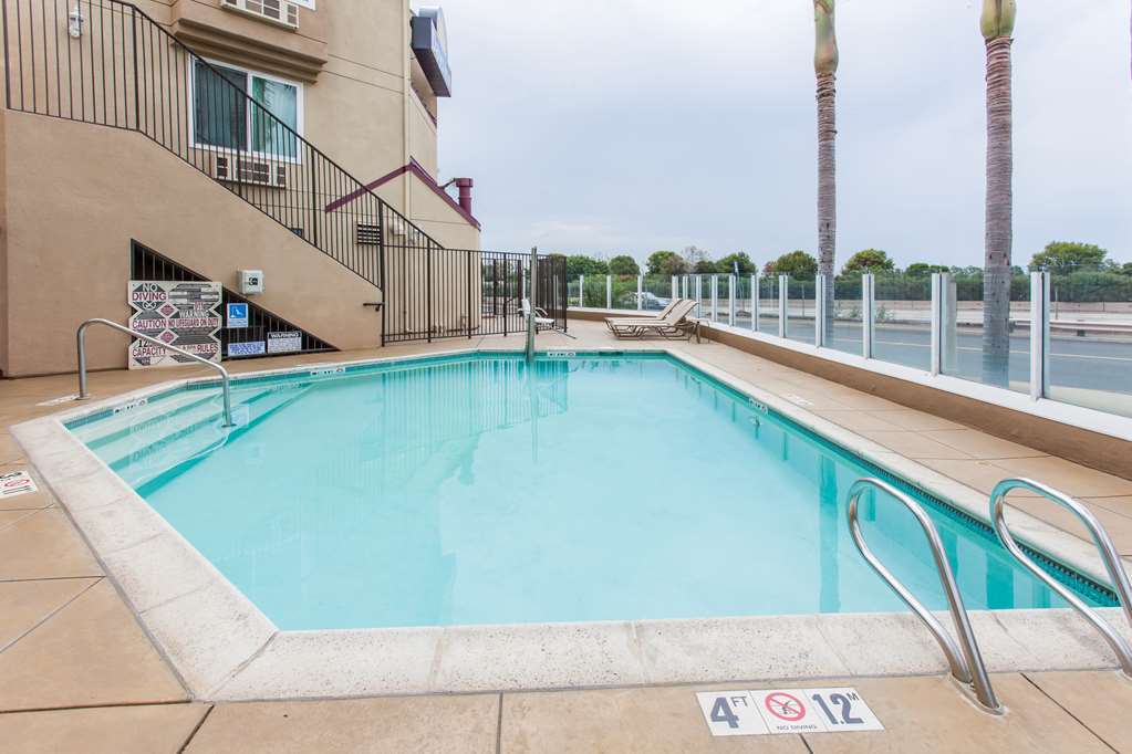 Days Inn By Wyndham Carlsbad Facilities photo